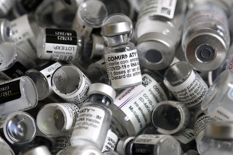 Thu. 9:26 a.m.: WHO decision challenges West to recognize Chinese vaccines